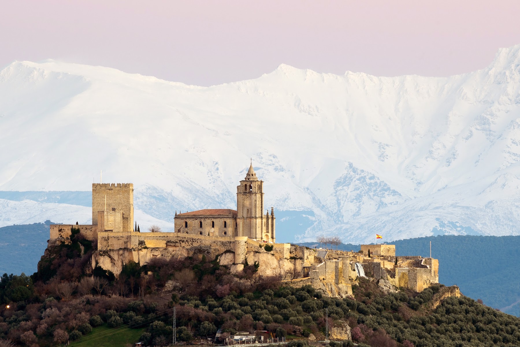 Fortaleza de la Mota — Alcalá la Real | La fortaleza que mira dos mares, Alcalá la Real, Andalucía