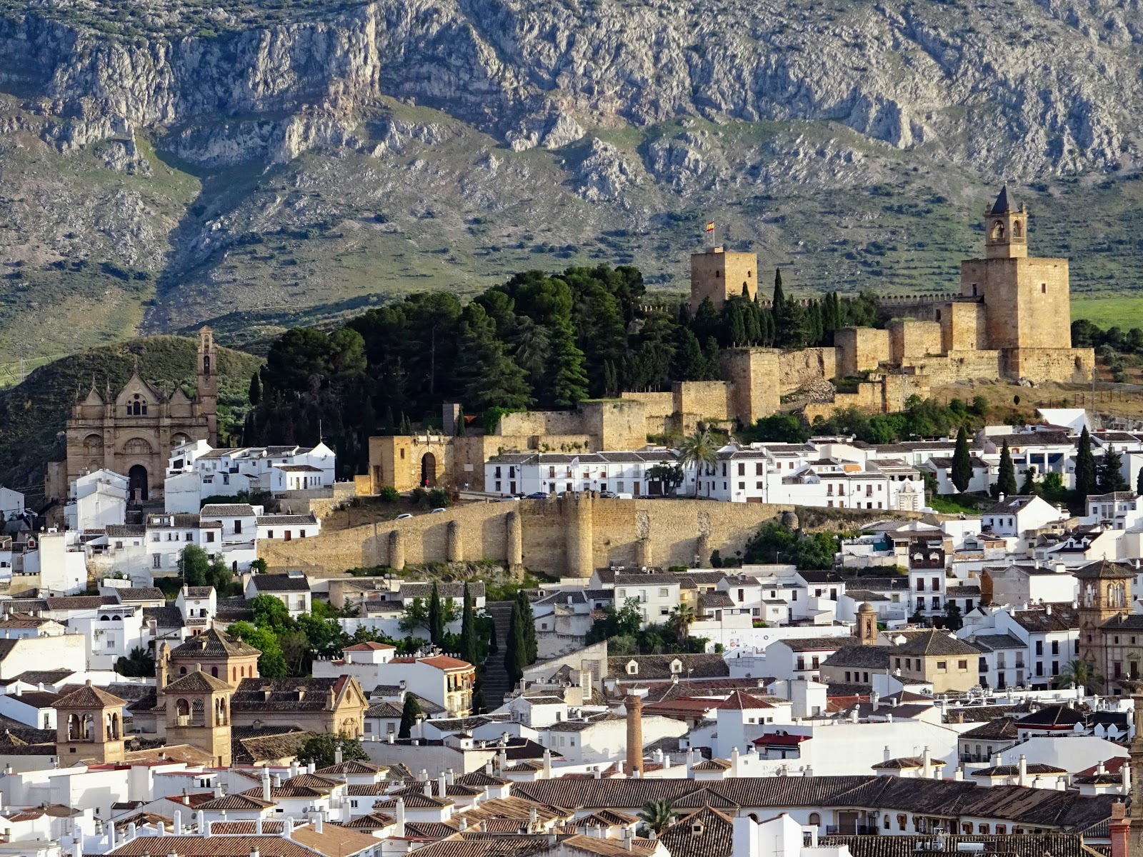 Alcazaba — Antequera natural | El Torcal, Antequera, Andalucía