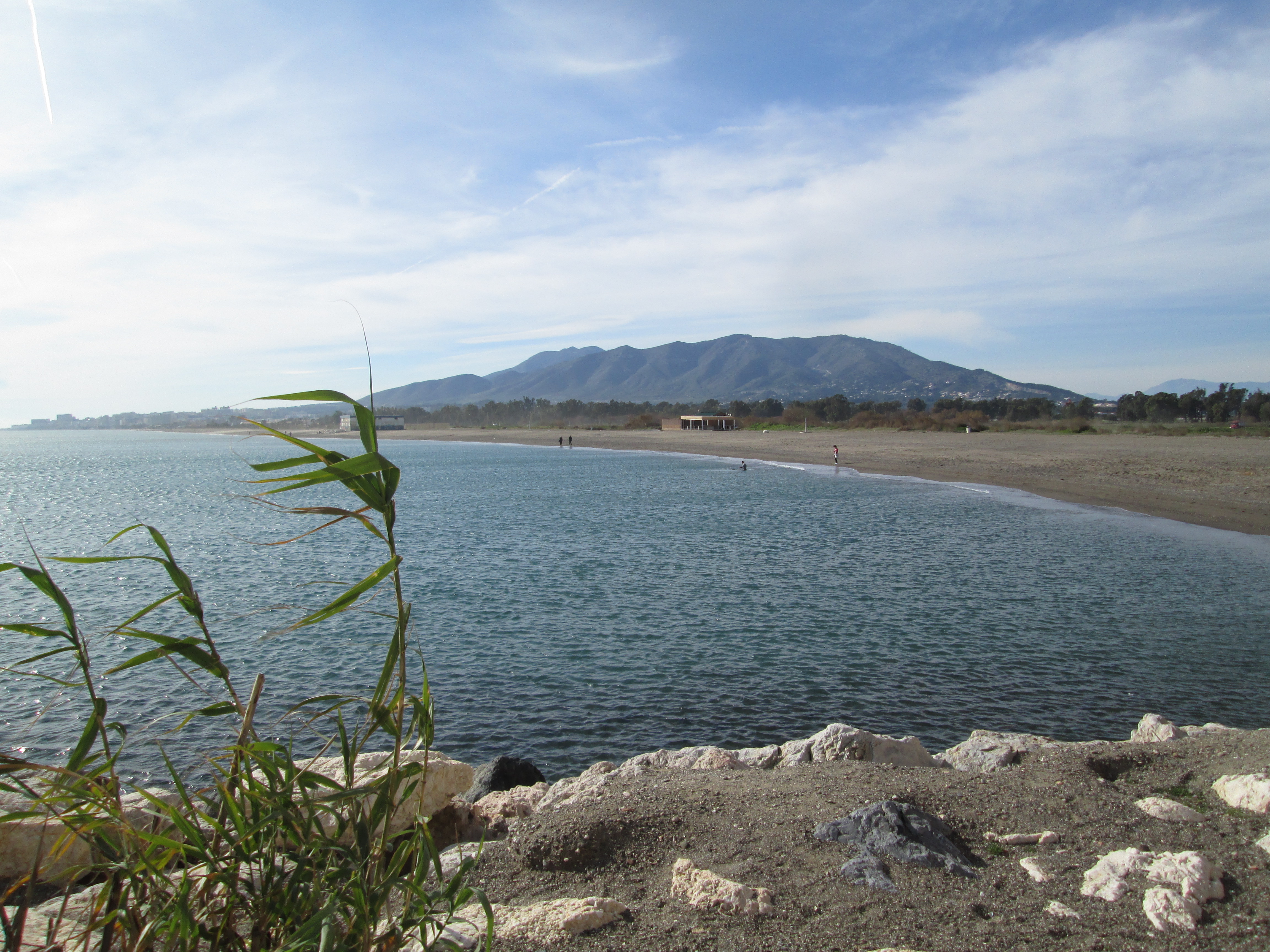 Playa de San Julián (Málaga). La playa de San Julián es una playa de la ciudad de Málaga en Andalucía, España. Se trata de una playa semiurbana de arena oscura situada en el litoral oeste de la ciudad, entre la playa de Los Álamos en Torremolinos y la Playa de Guadalmar…