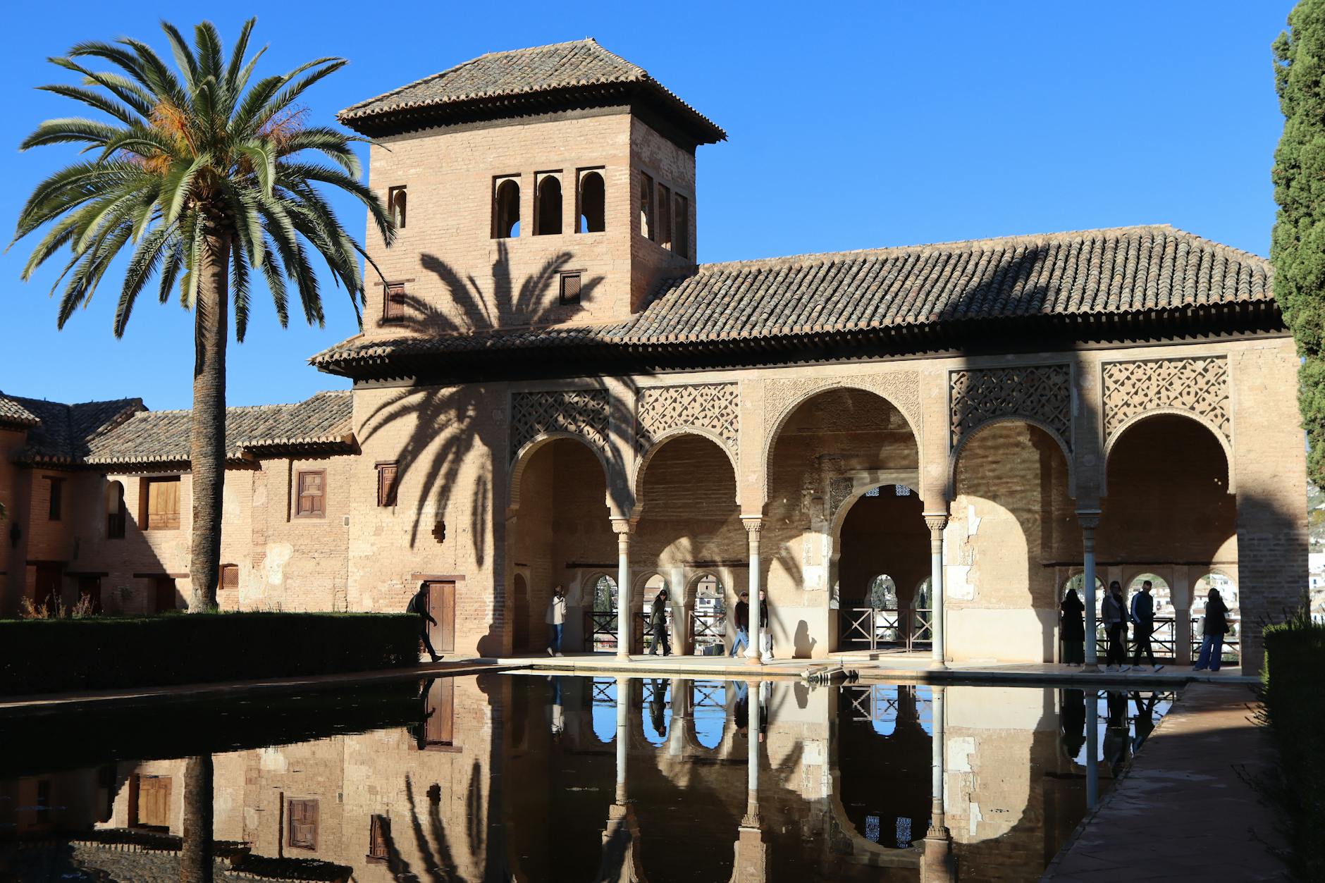 Vista de Consejos prácticos para disfrutar sin estrés en Granada